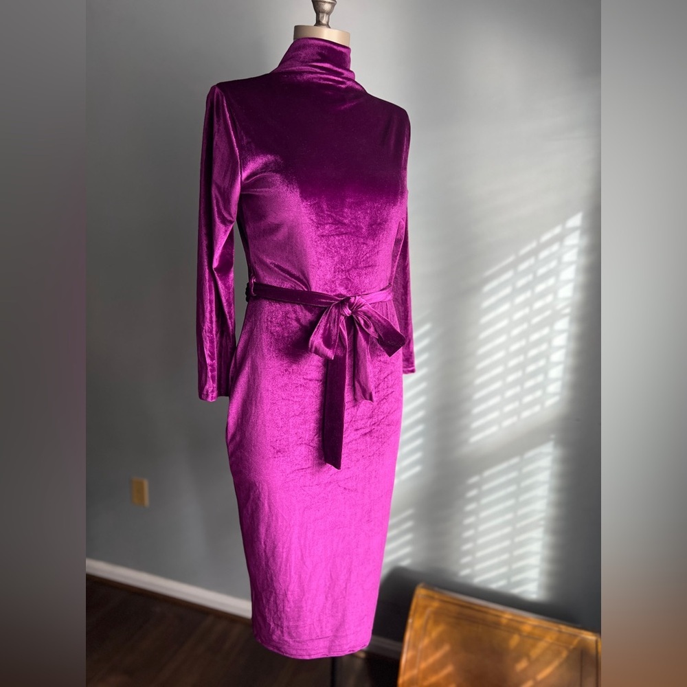Good Time USA Purple Stretch Velvet Pencil Dress with Long Sleeves Size Large